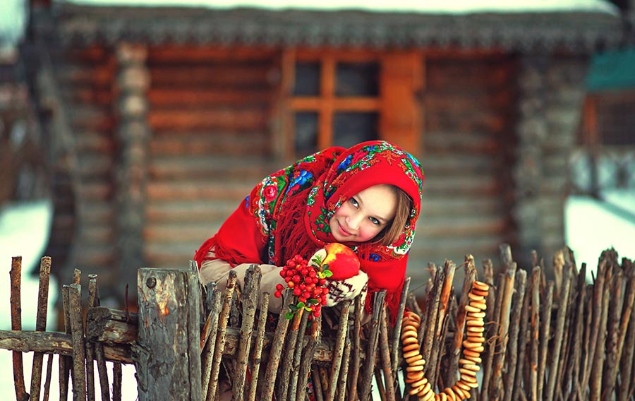 Sexy girl Women in Slavic costumes in Jiamusi